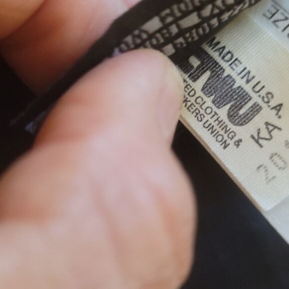 Burberry's vintage plaid blazer - Picture 16 of 16